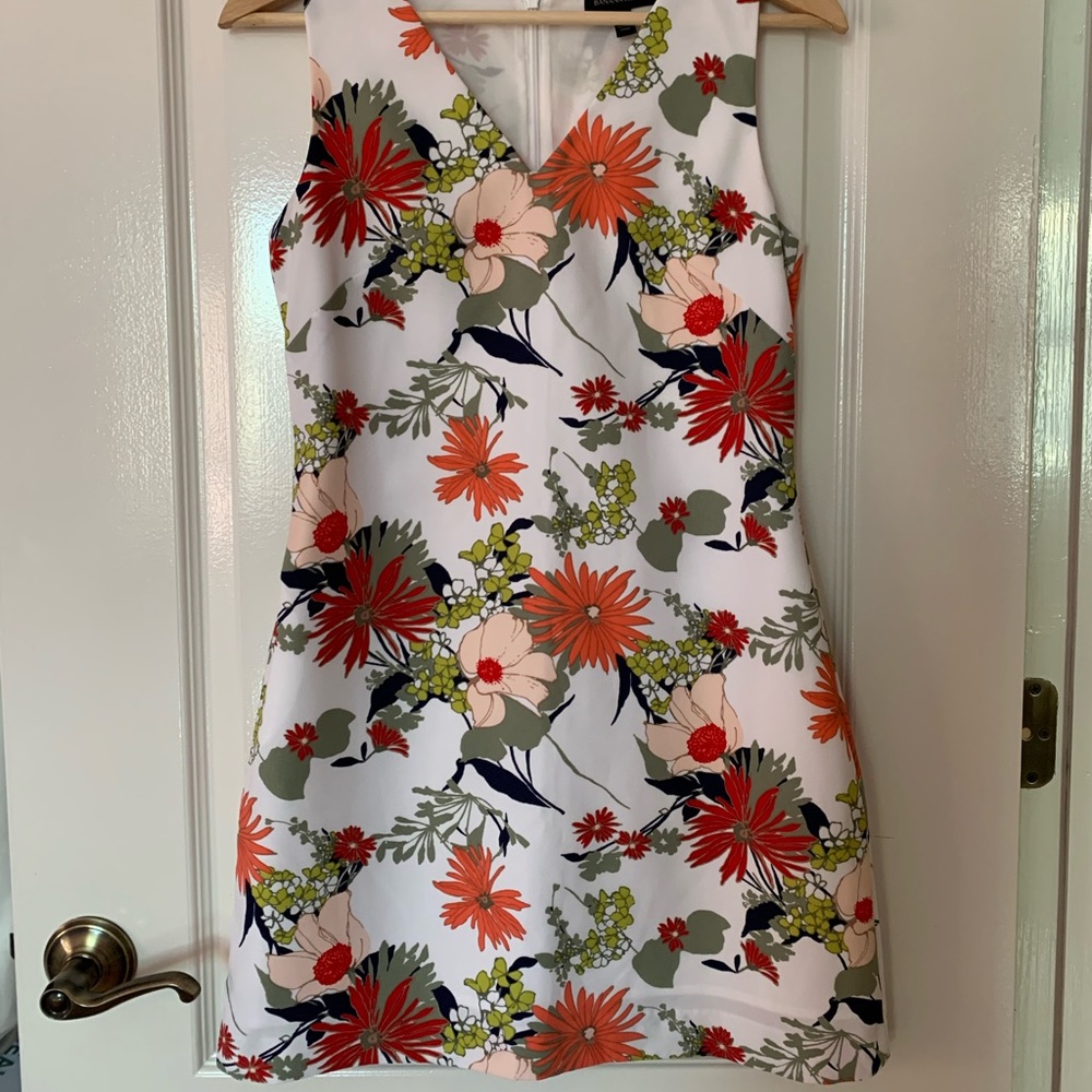 BOGO 🚨 Banana Republic Dress - Picture 1 of 3